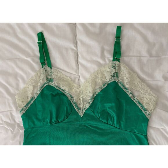 RARE Vintage Sears Nylon Lace Trim Full Slip, Emerald Green/Cream, Sz. Med - Picture 3 of 7